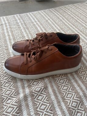Vittorio Men's Brown Leather Low-Top Sneakers